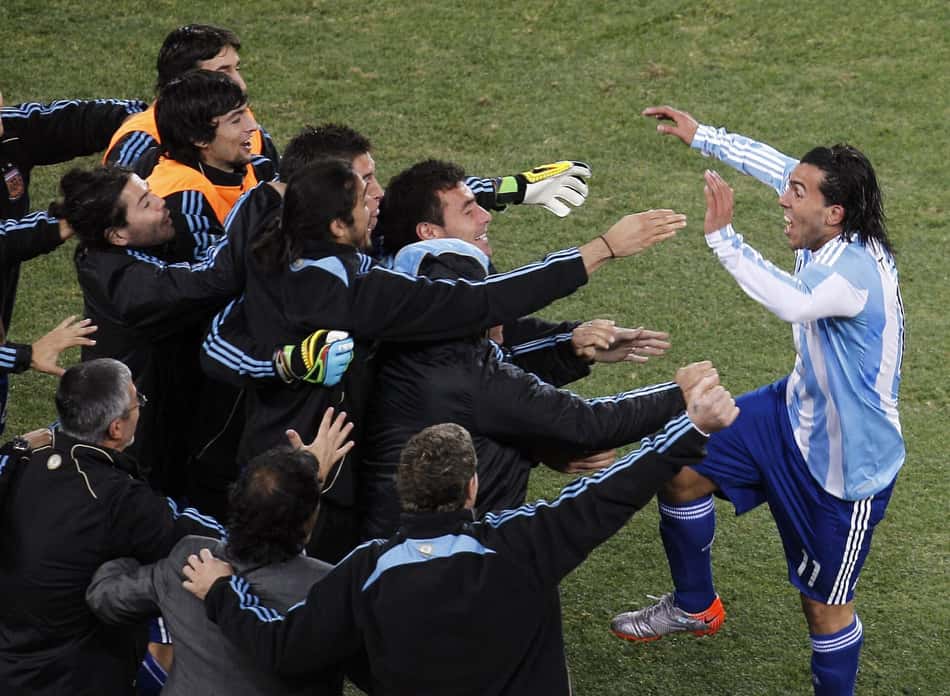 Carlos Tévez representou o Corinthians em Copas do Mundo (Foto: Rodolfo Buhrer/Fotoarena/Folhapress)