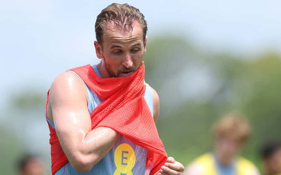 Atacante da Inglaterra, Harry Kane em treino (Foto: Richard Pelham/Getty Images/AFP)