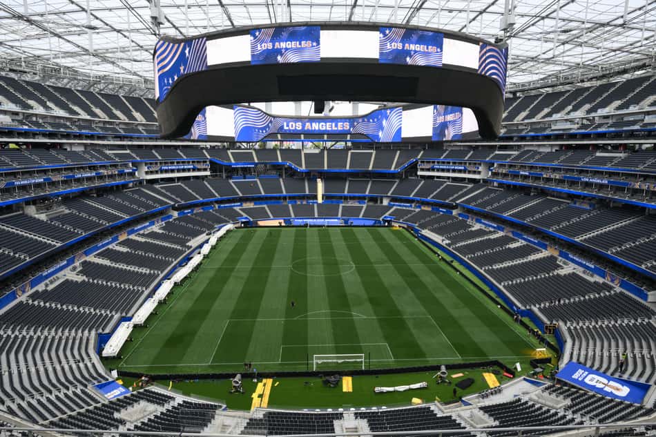O SoFi Stadium receberá a abertura dos Estados Unidos na Copa do Mundo (Foto: Patrick T. Fallon / AFP)