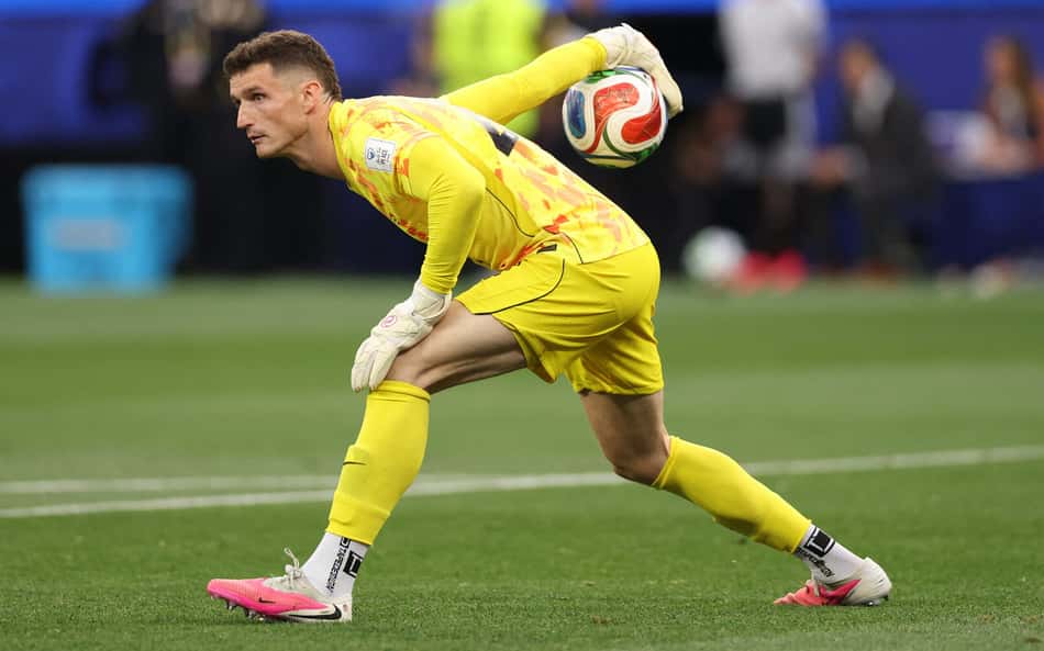 Conheça Matt Freese, o goleiro de Harvard que é titular dos Estados Unidos