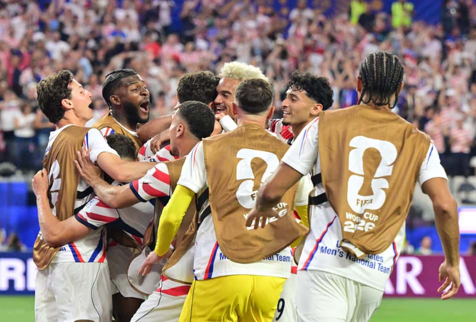 Estados Unidos estrearam na Copa do Mundocom goleada (Foto: Frederic J. Brown/ AFP)
