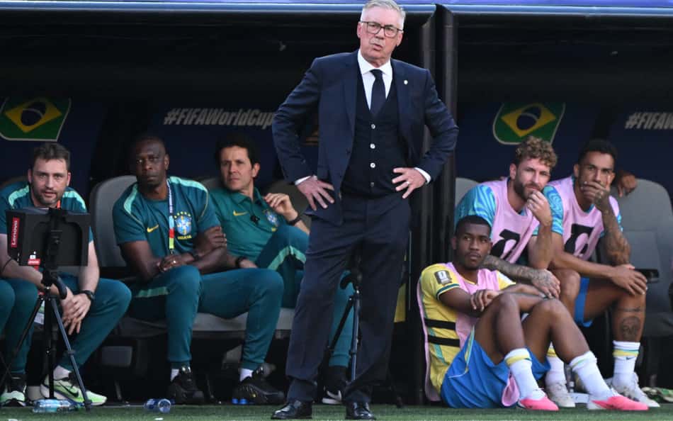 Ancelotti ainda não conseguiu repetir a escalação da Seleção