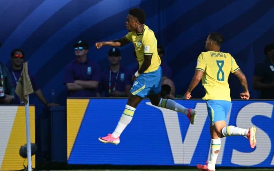 Vini Jr iguala números de Ronaldinho Gaúcho em Copas do Mundo