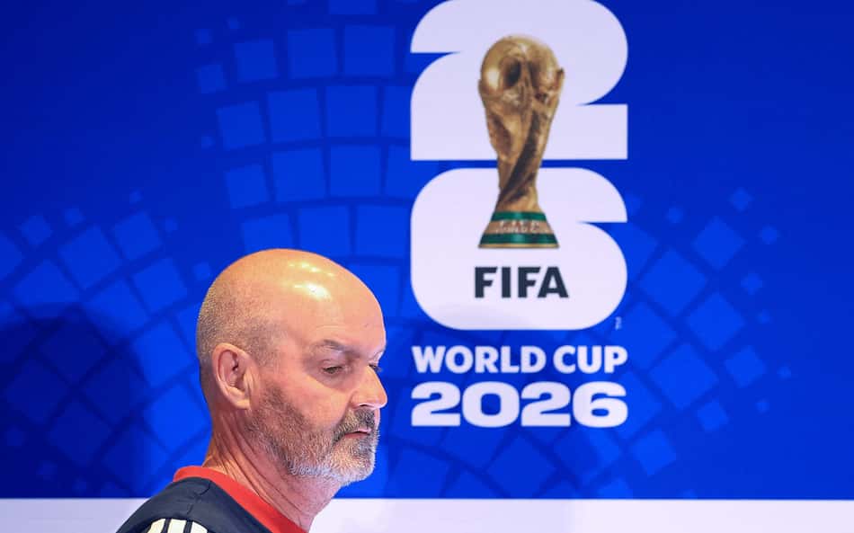 Técnico da Escócia adota papel de azarão em duelo que pode valer classificação histórica