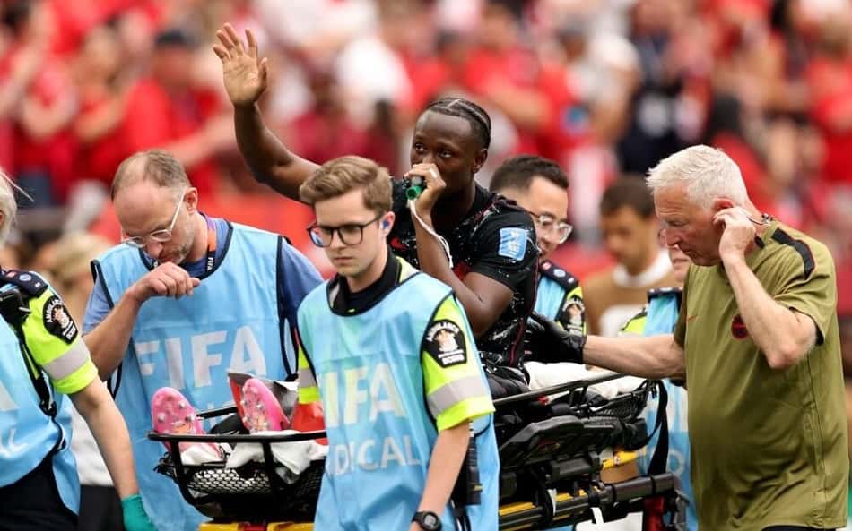 Koné, saiu lesionado da partida entre Canadá x Catar. (Foto: Fran Santiago / GETTY IMAGES NORTH AMERICA / Getty Images via AFP)