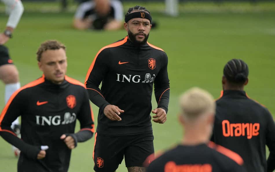 Holanda tenta parar dupla bilionária da Suécia após estreia amarga na Copa