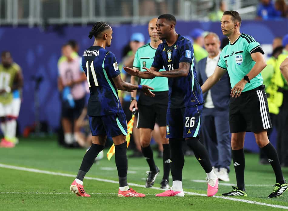 Rayan substituiu Raphinha na partida entre Brasil e Haiti (Foto: DAN MULLAN / GETTY IMAGES NORTH AMERICA / GETTY IMAGES VIA AFP)