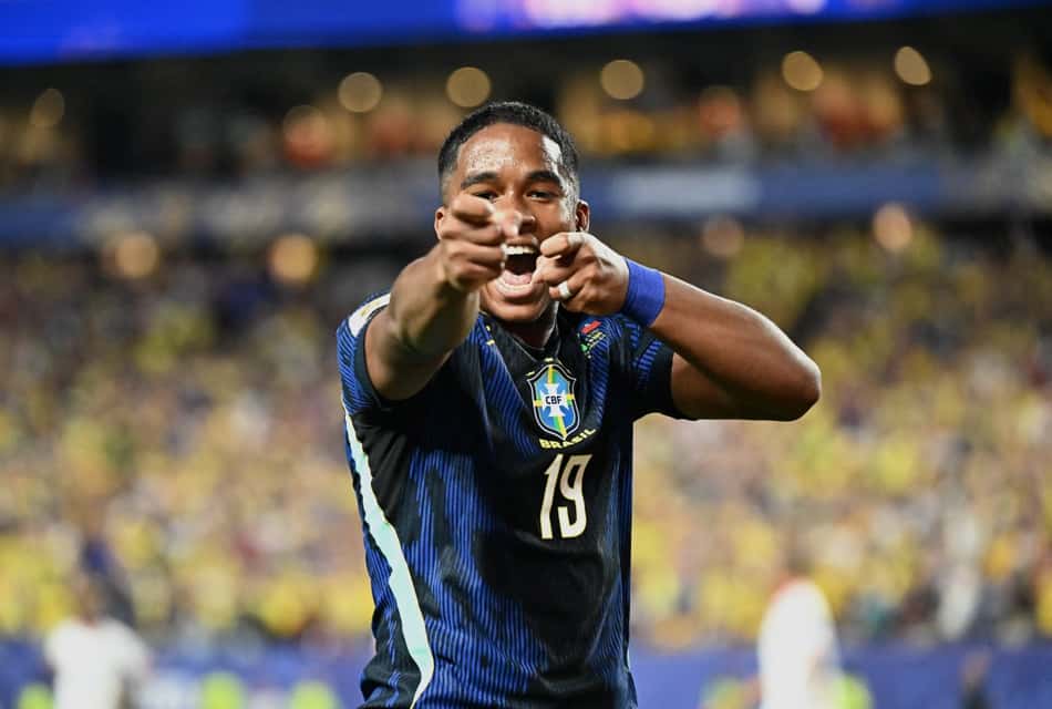 O gol de Endrick seria o quarto do Brasil contra o Haiti, mas foi anulado (Foto: Jewel Samad/ AFP)