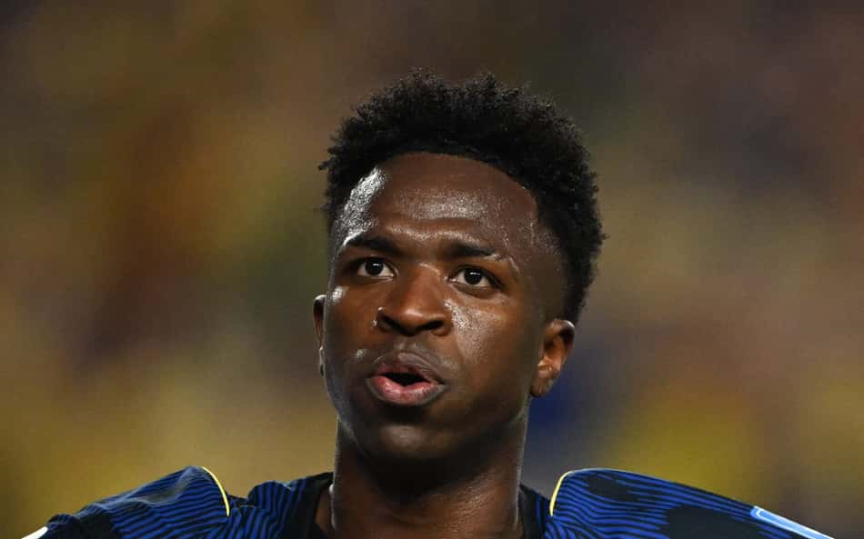 Vini Jr é sincero sobre nova posição com Ancelotti: 'Não gosto tanto'