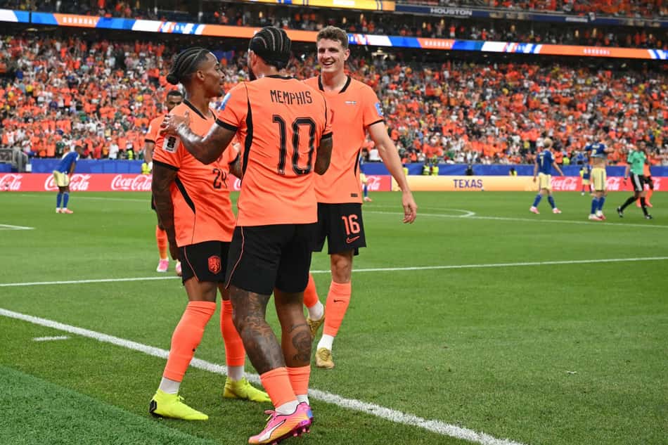 Seleção holandesa aplicou 5 a 1 na Suécia pela segunda rodada da Copa do Mundo