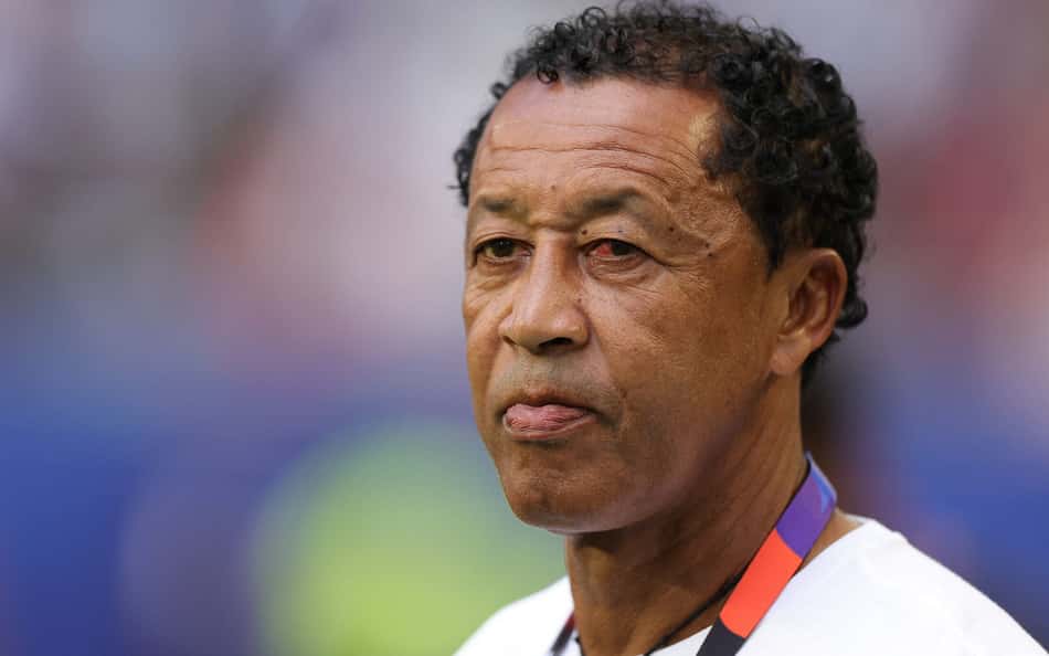 Técnico de Cabo Verde critica Uruguai após lance polêmico: 'Não é fair play'