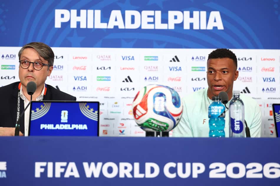 Mbappé demonstra tranquilidade ao comentar debates da imprensa e projeta duelo contra o Iraque na Copa do Mundo (Foto: Franck Fife / AFP)