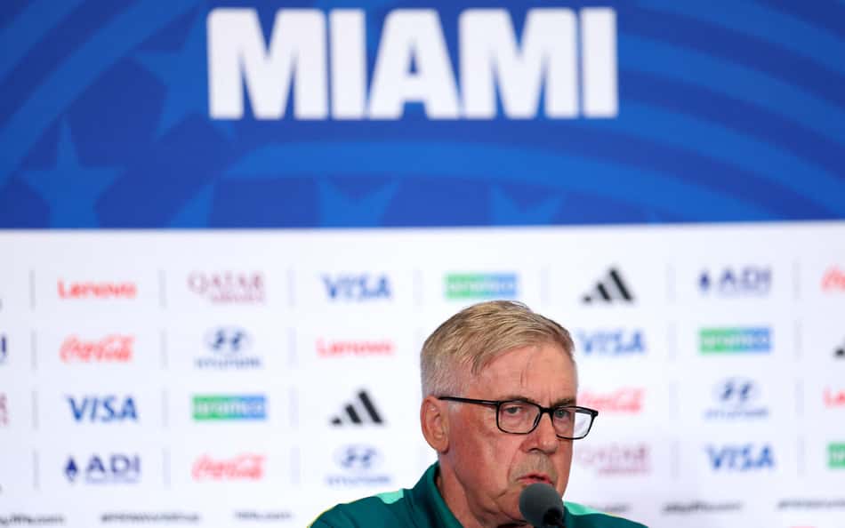 Carlo Ancelotti durante entrevista coletiva em Miami