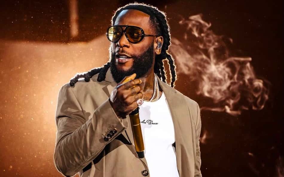 Burna Boy se apresenta na abertura da Copa no México