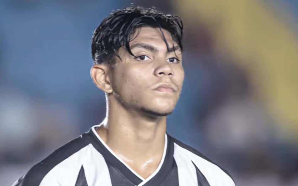 Benfica encaminha contratação de joia brasileira ex-Flamengo