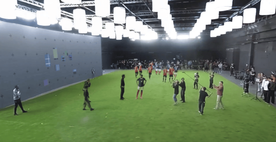 Cristiano Ronaldo, Vini Jr. e Mbappé estrelam 'comercial de cinema' da Copa; veja vídeo