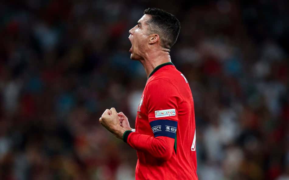 Seleção portuguesa divulga golaço de falta de Cristiano Ronaldo; veja