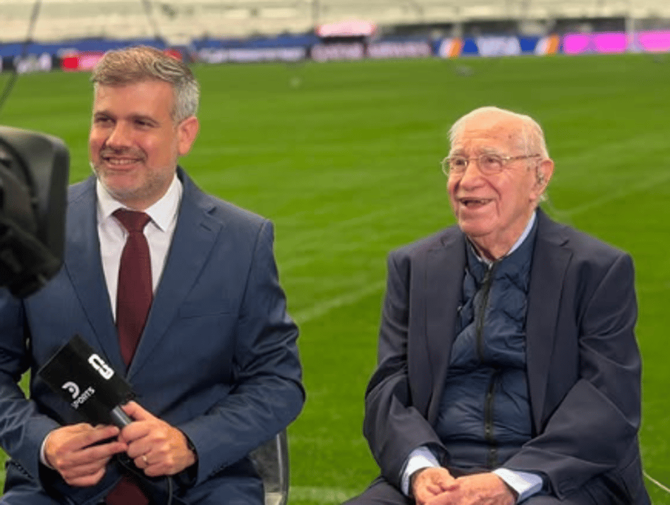 Enrique Macaya Márquez durante a cobertura da Copa do Mundo de 2026