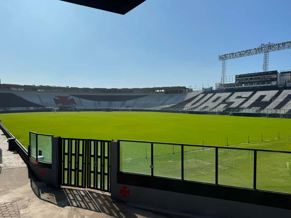 Estádio de São Januário durante a pausa da Copa do Mundo