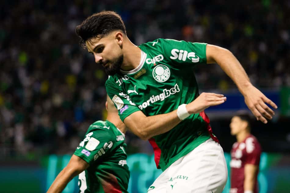 Flaco López comemora gol para o Palmeiras