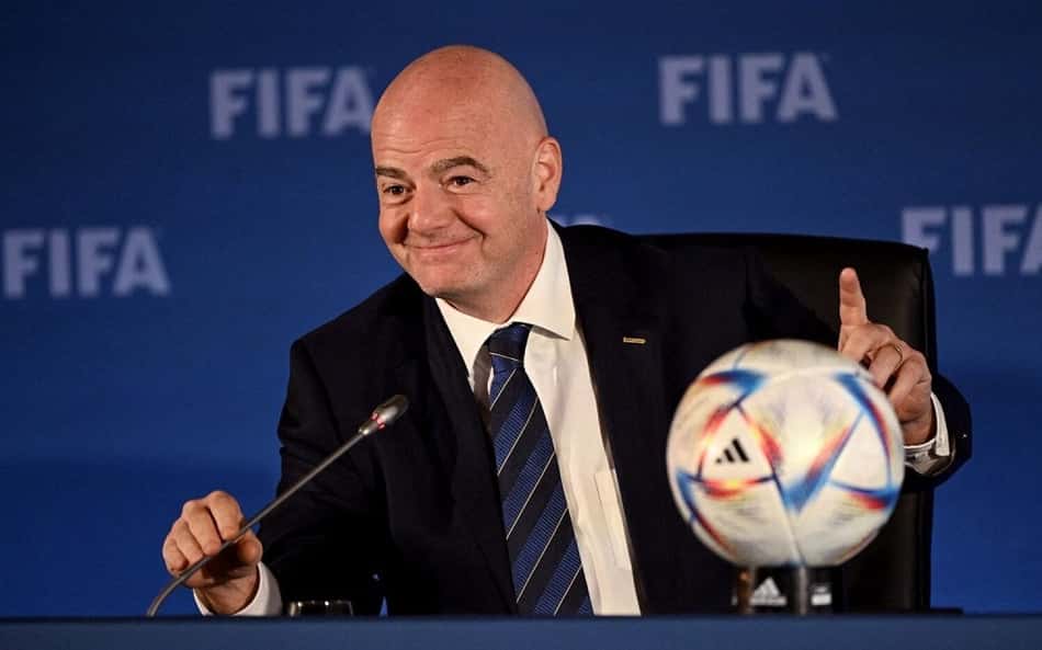 Quanto ganha Gianni Infantino? Fifa revela remuneração milionária