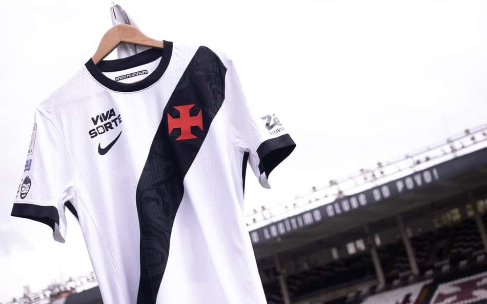 Camisa do Vasco em São Januário (Foto: Matheus Lima/Vasco)