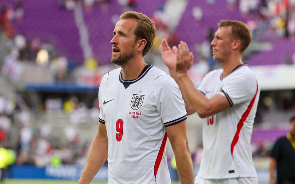 Harry Kane em ação pela seleção da Inglaterra (Foto: Alex Menedez/ AFP)