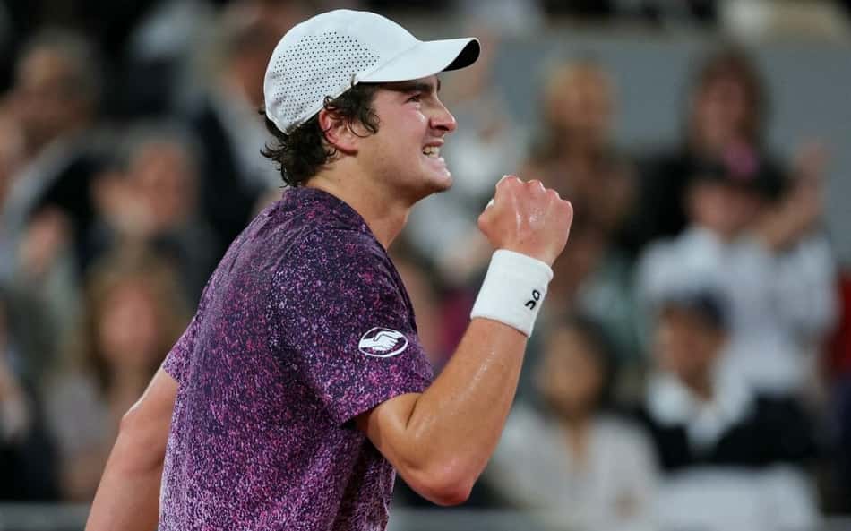 Estreia de João Fonseca em Wimbledon: saiba que horas começa o jogo