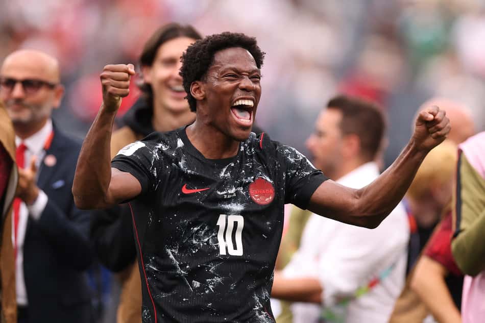 Jonathan David comemora classificação do Canadá para as oitavas de final da Copa do Mundo