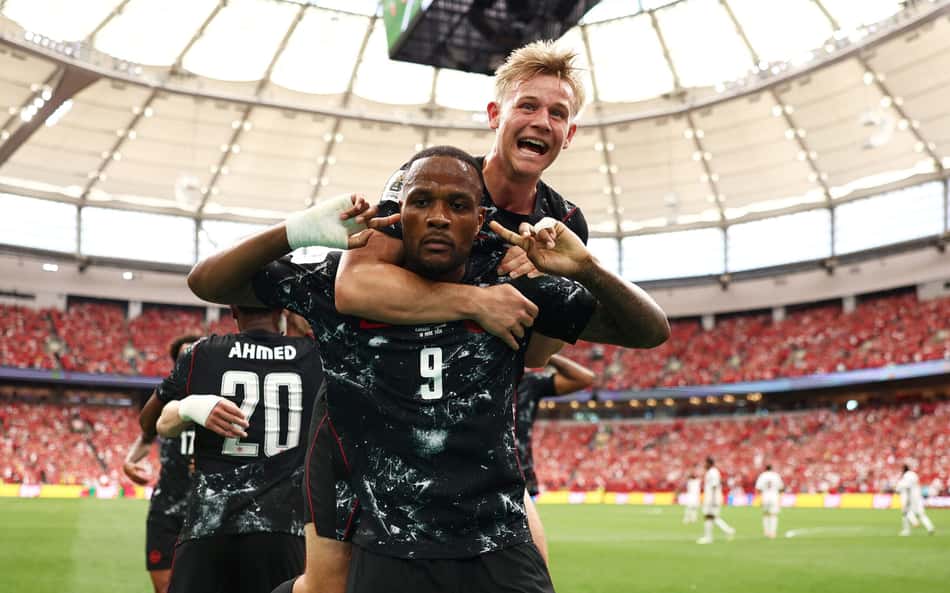 Balanço do Grupo B: Canadá e Suíça vencem e se aproximam de classificação na Copa do Mundo