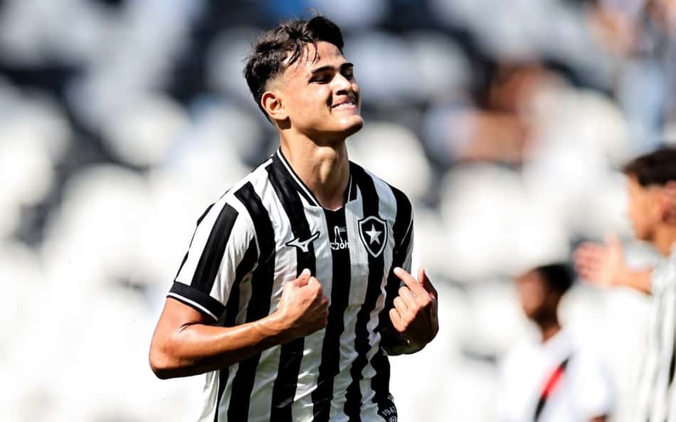 Botafogo integra joias do sub-17 ao elenco principal na intertemporada