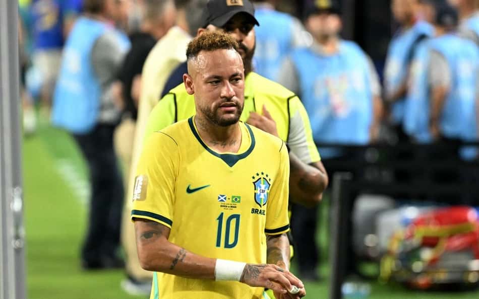 Neymar entrou no segundo tempo de Escócia e Brasil na Copa do Mundo. (Foto: CHANDAN KHANNA / AFP)