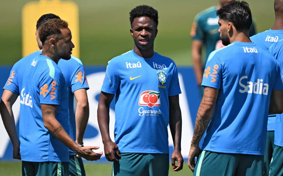 Paquetá comenta retorno de Neymar, amizade com Vini e projeta Brasil x Escócia