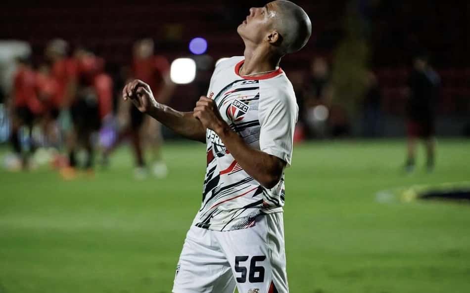 Nicolas Bosshardt em ação pelo São paulo