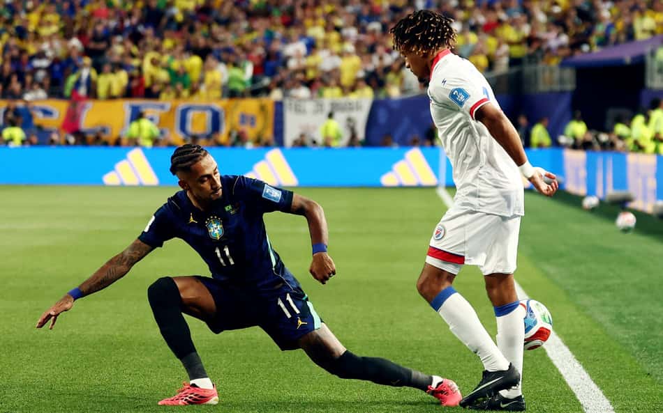 Especialista de arbitragem aponta erro grave em gol de Brasil x Haiti