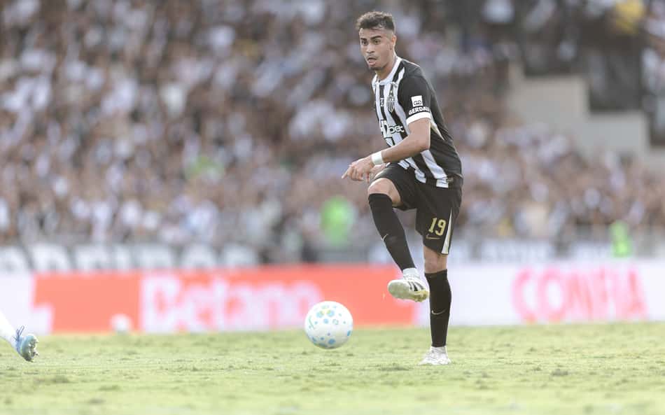 Reinier de saída do Atlético? Atacante reage a boatos: 'Inventam muitas coisas'