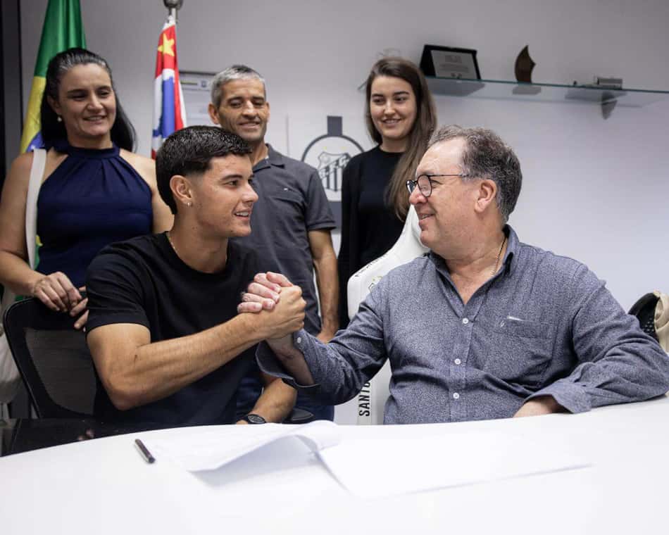 Samuel Pierri passou por todas as etapas das categorias de base do Santos antes de chegar ao profissional. (Foto: Raul Baretta/ Santos FC)