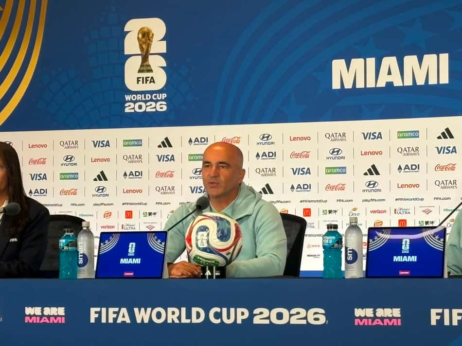 Roberto Martínez em coletiva de imprensa