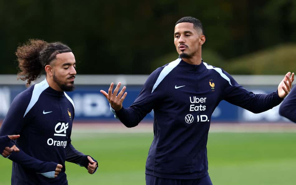 Saliba e Gusto em treinamento pela seleção francesa