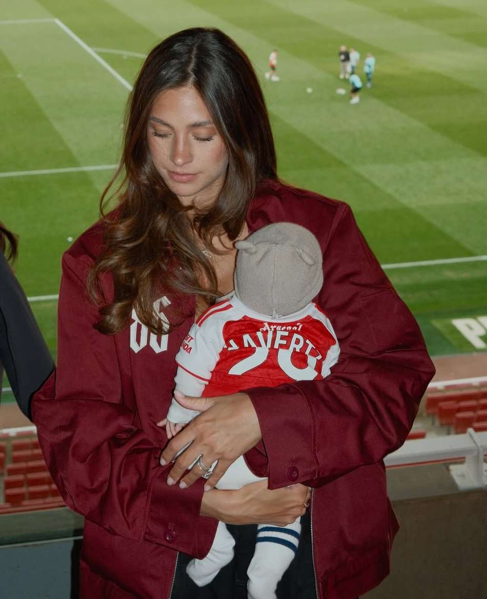 Sophia Weber, esposa de Kai Havertz, assiste a jogo do Arsenal (Foto: Reprodução/ Instagram)