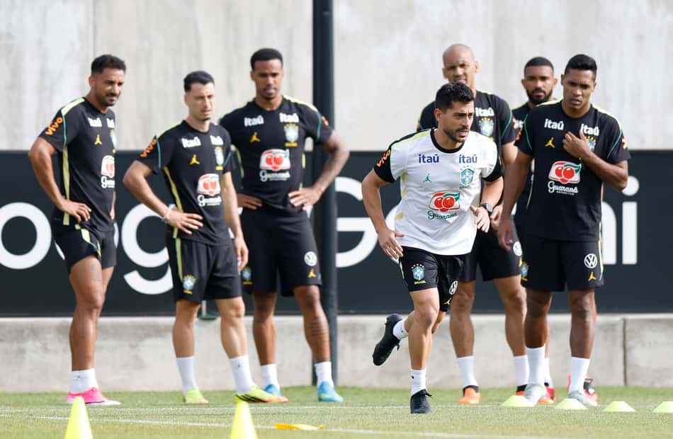 Jogadores da Seleção treinam para a Copa do Mundo (Foto: Rafael Ribeiro / CBF)