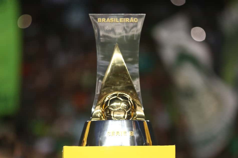 Troféu do Campeonato Brasileiro Série B (Foto: Divulgação)