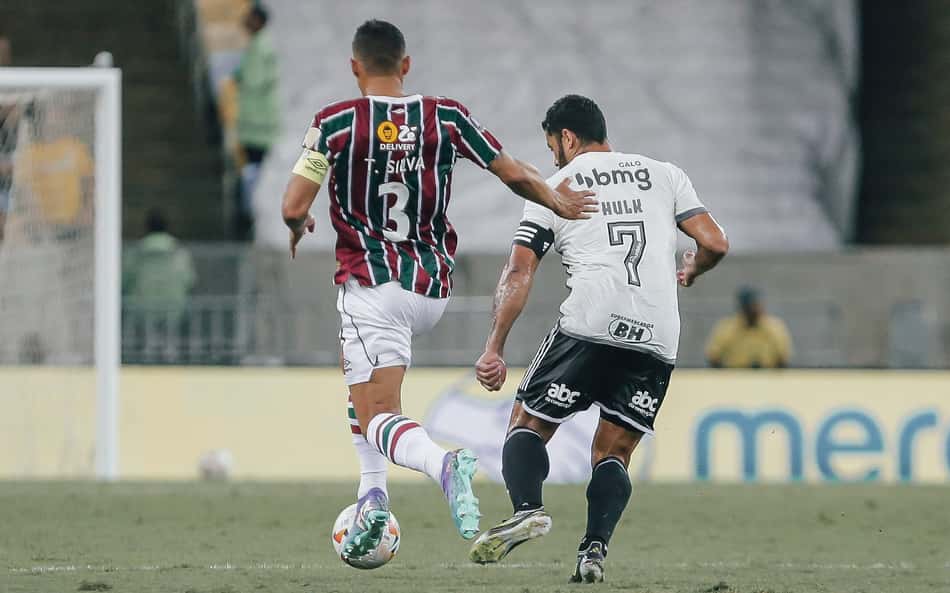 Hulk revela conversa com Thiago Silva e bastidores do retorno ao Fluminense