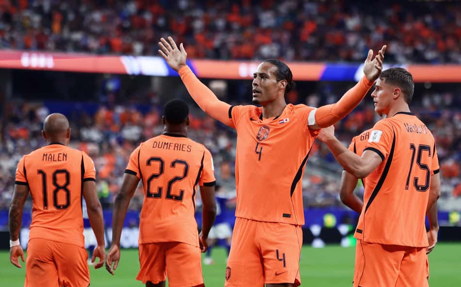 Veja gols em Holanda x Japão: Van Dijk, Nakamura, Summerville e Ogawa marcam