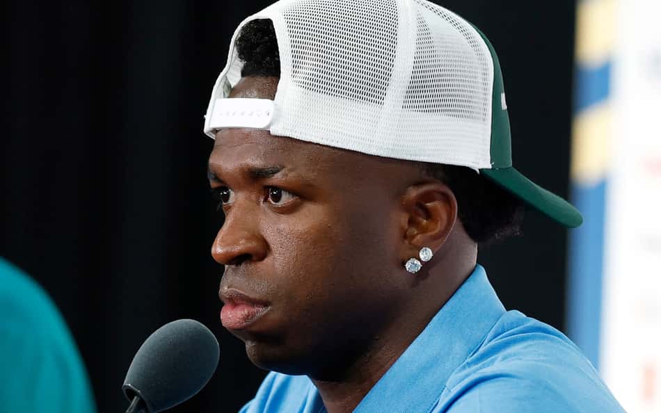 Vini Jr durante coletiva de imprensa da Seleção (Foto: Rafael Ribeiro ; / CBF)