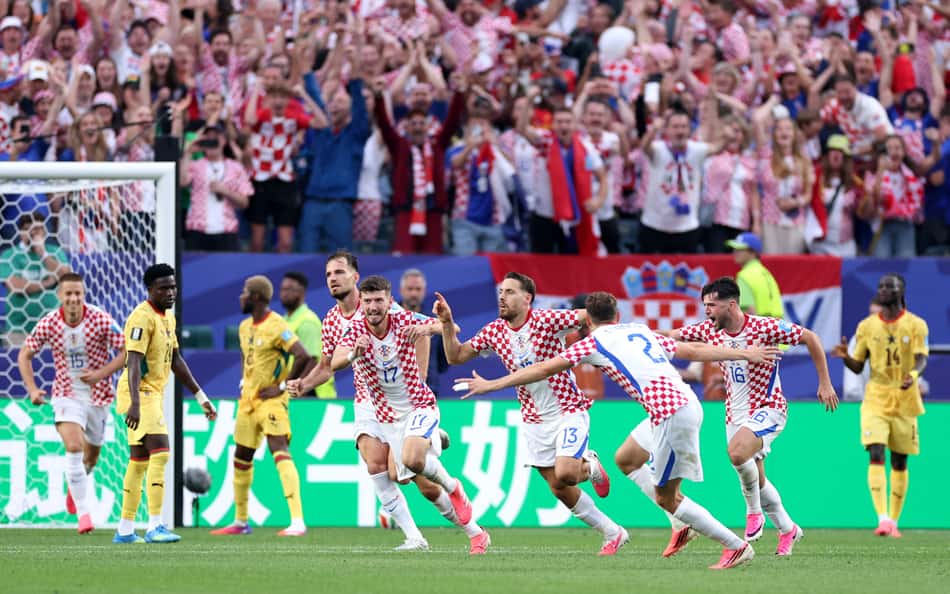 Croácia bate Gana em jogo emocionante e avança em segundo na Copa do Mundo