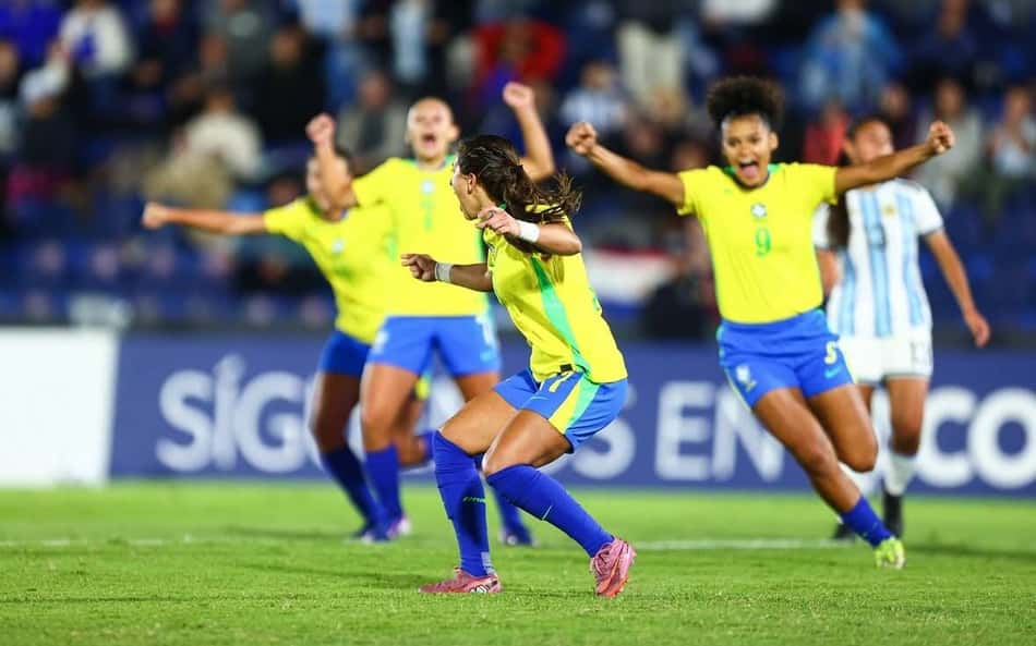 Seleção Feminina sub-17 é convocada para início de preparação para o Mundial