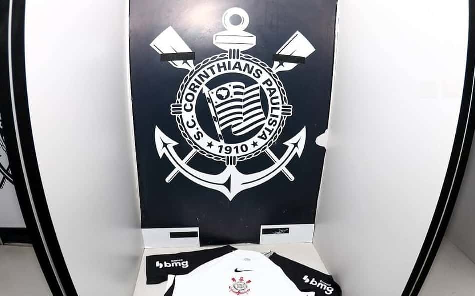Corinthians negocia patrocínio milionário com plataforma de conteúdo adulto