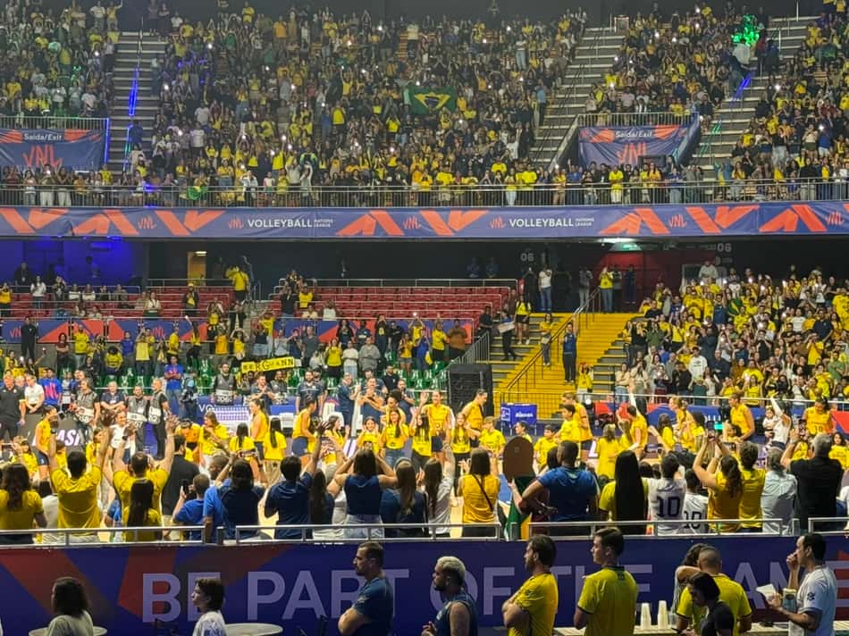 Seleção Brasileira em quadra para o jogo contra a República Dominicana pela VNL 2026 (Foto: Andressa Simões/Lance!)