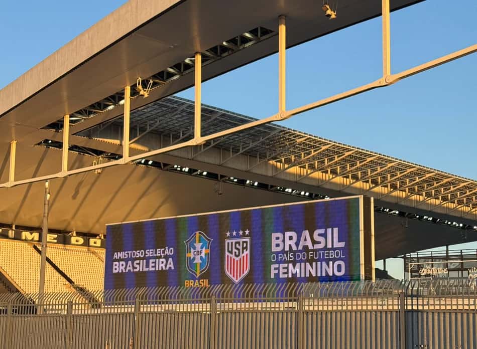 Entrada da Neo Química Arena para Brasil x Estados Unidos. (Foto: Giselly Corrêa/Lance!)